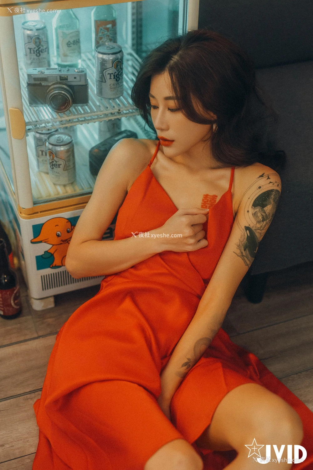 1P - Lara《激情邂逅》