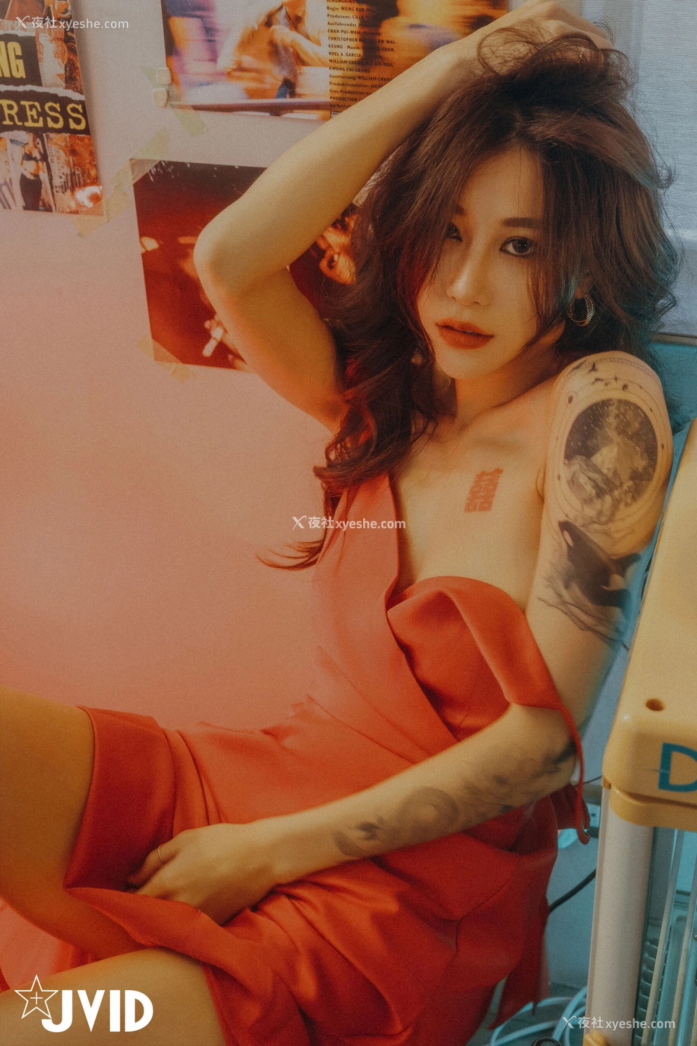 1P - Lara《激情邂逅》