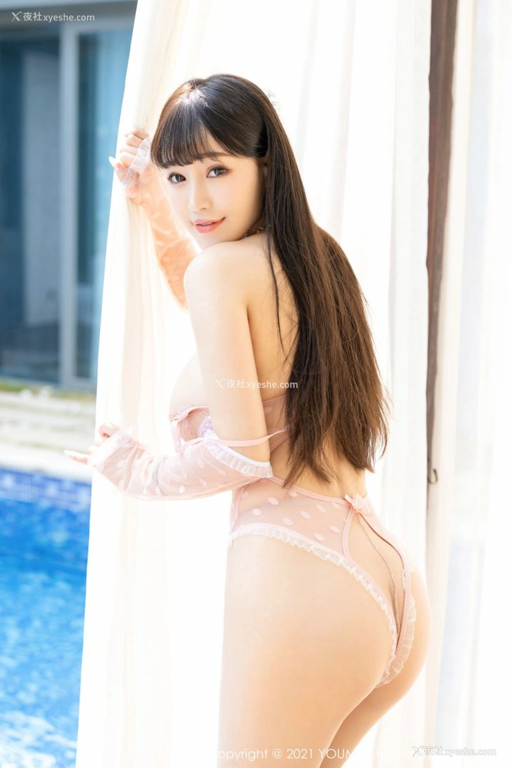 1P - [YOUMI尤蜜荟] VOL.624 朱可儿Flower