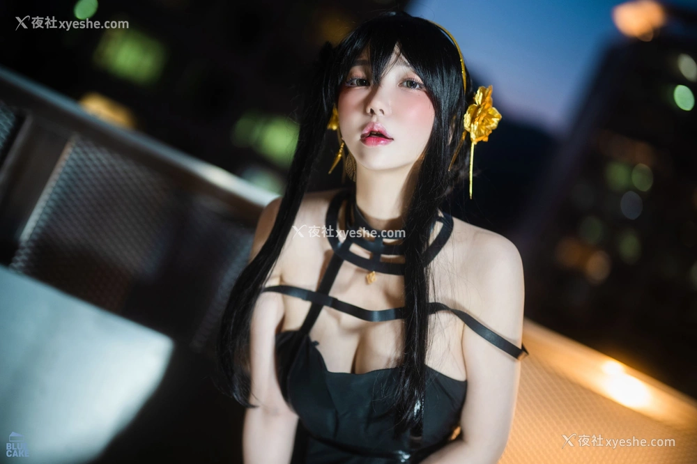 1P - [BLUECAKE] YeEun – Black Rose