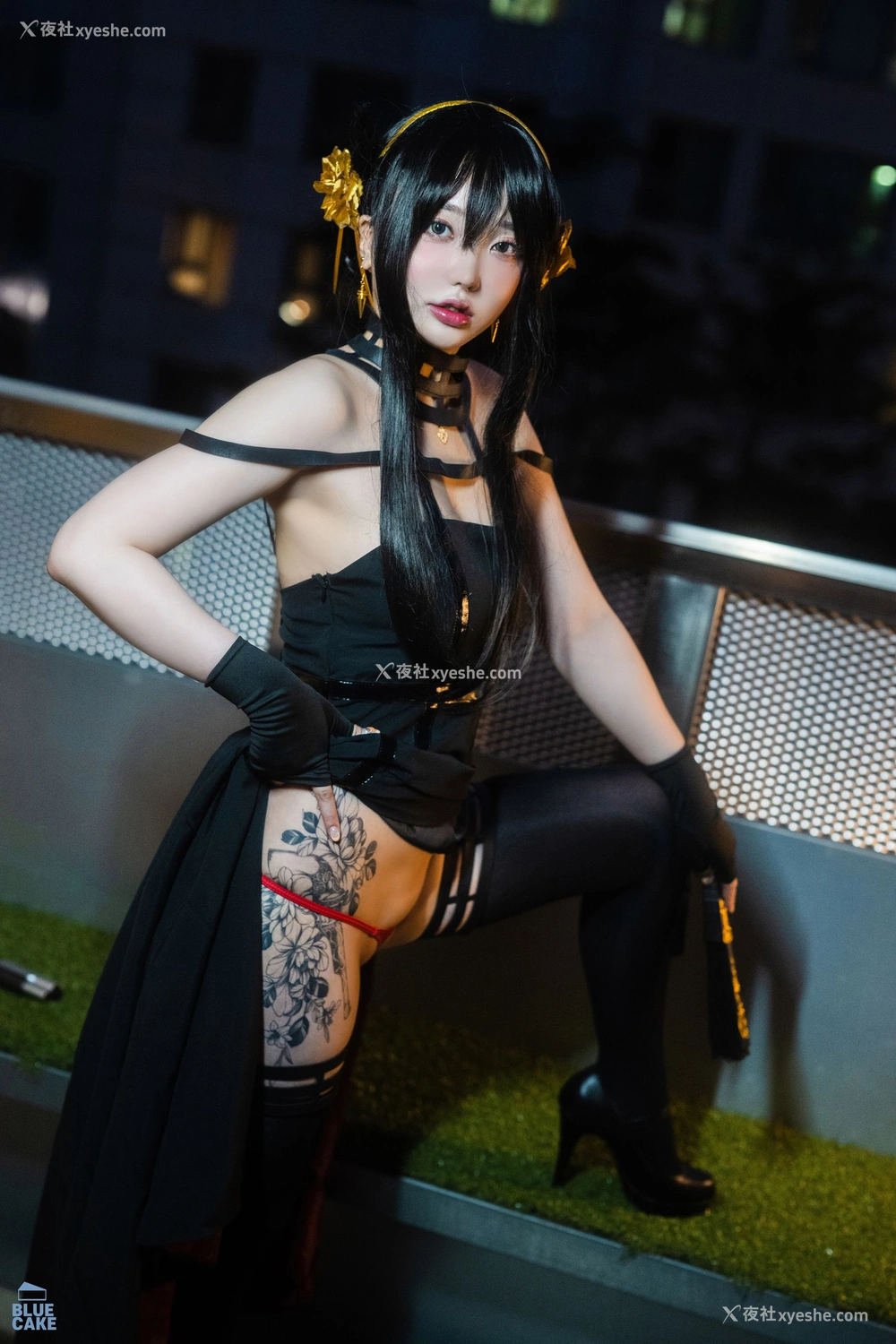 1P - [BLUECAKE] YeEun – Black Rose