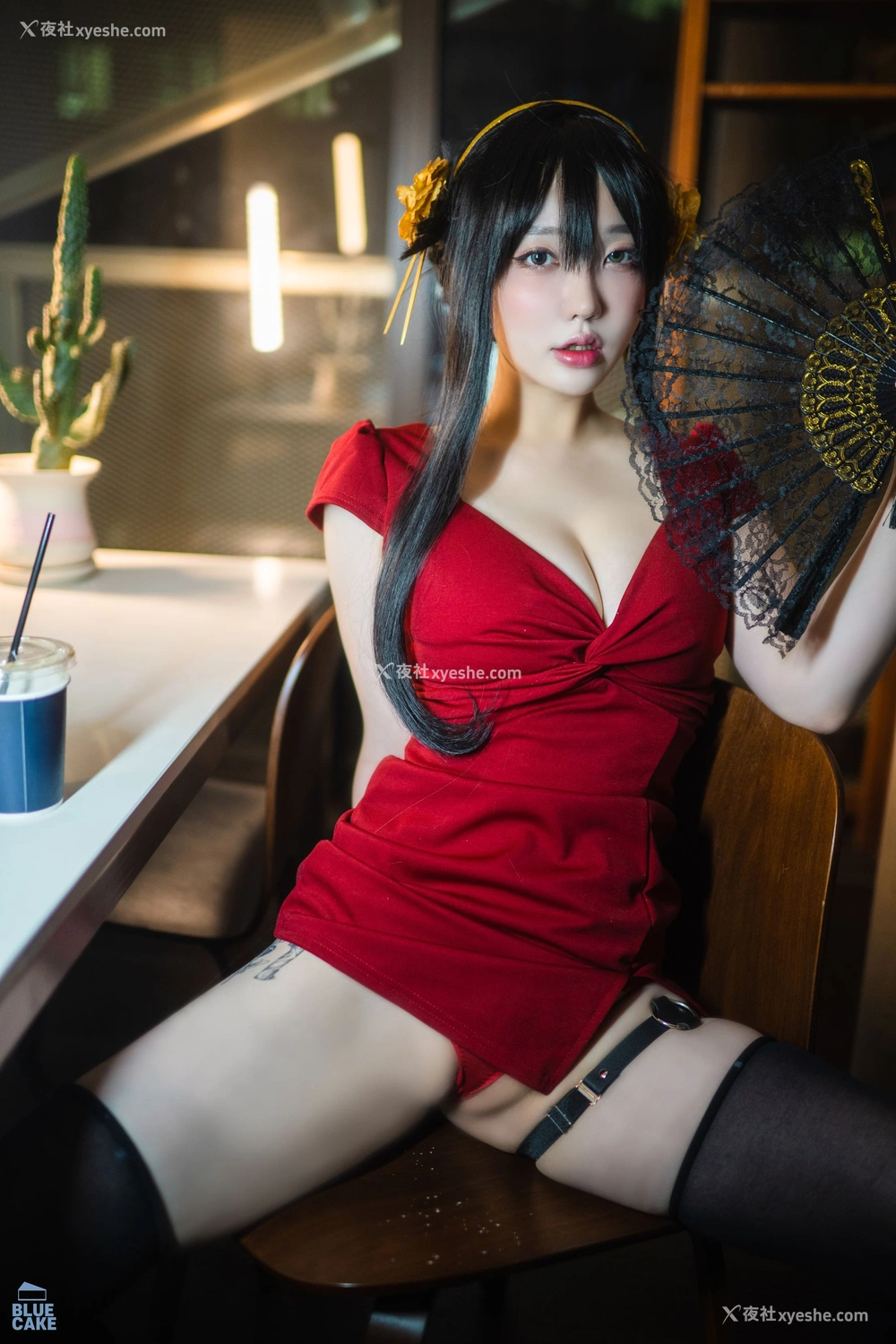 1P - [BLUECAKE] YeEun – Black Rose