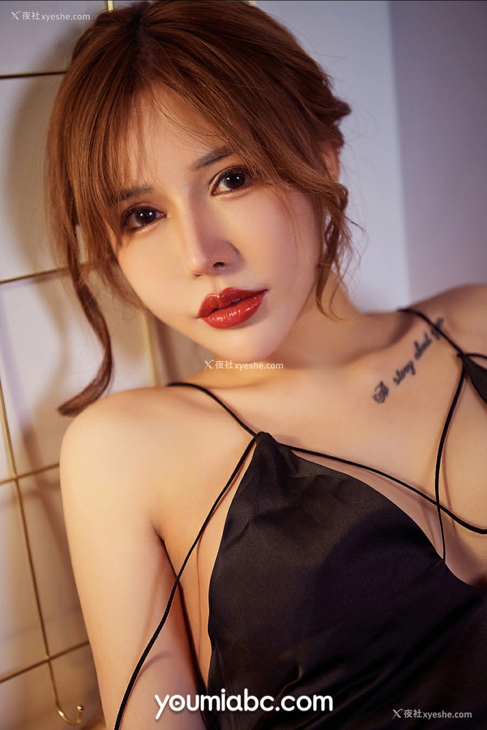 1P - [YouMi尤蜜] 可可 夜晚の情调