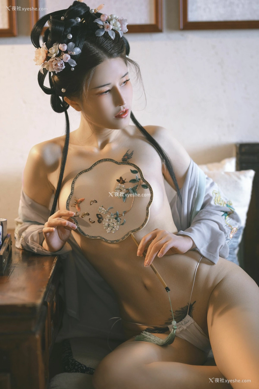 1P - 鹿八岁 – X铁手叫兽 汉服
