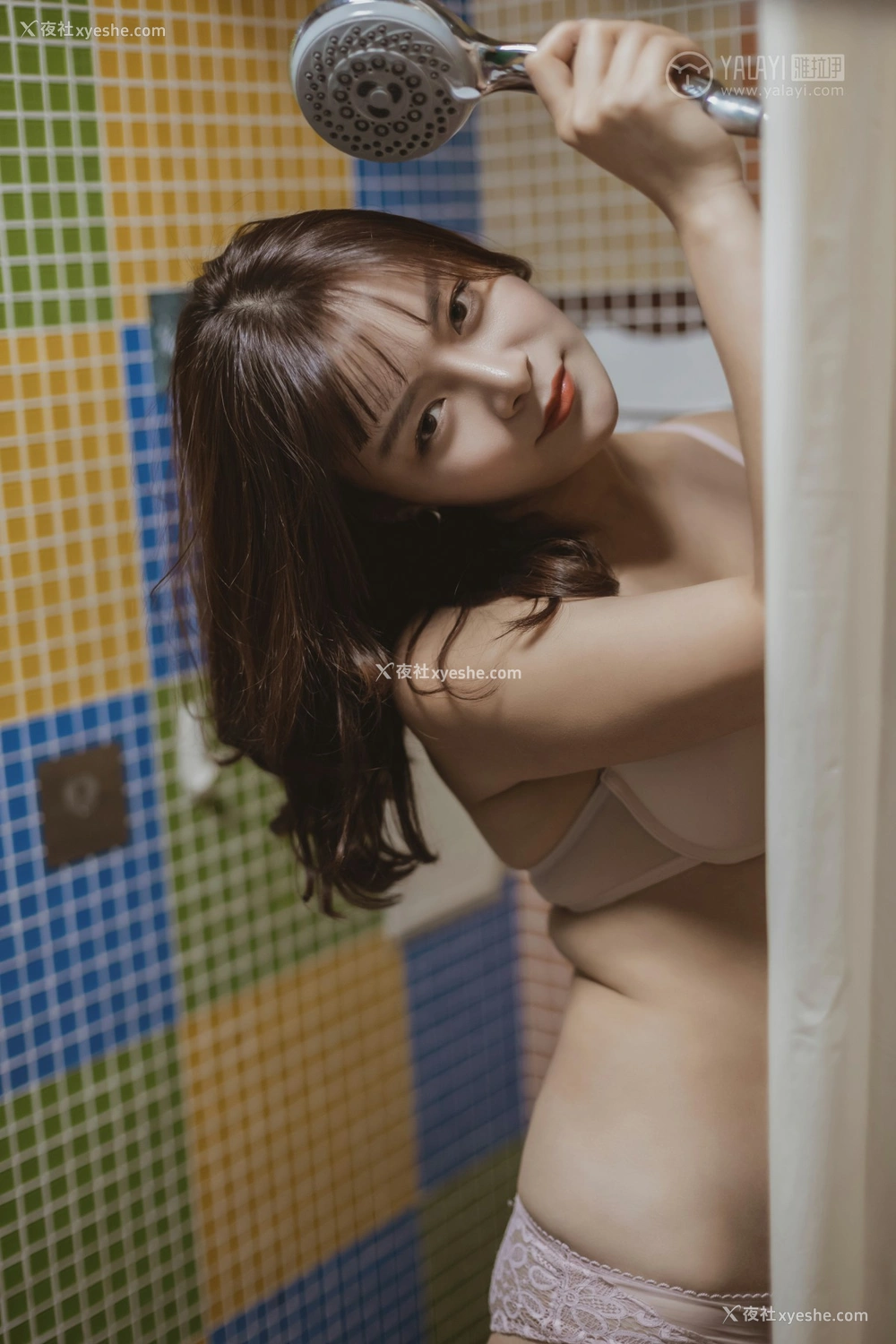 1P - [YALAYI雅拉伊] Y301 芷琳《角落里》