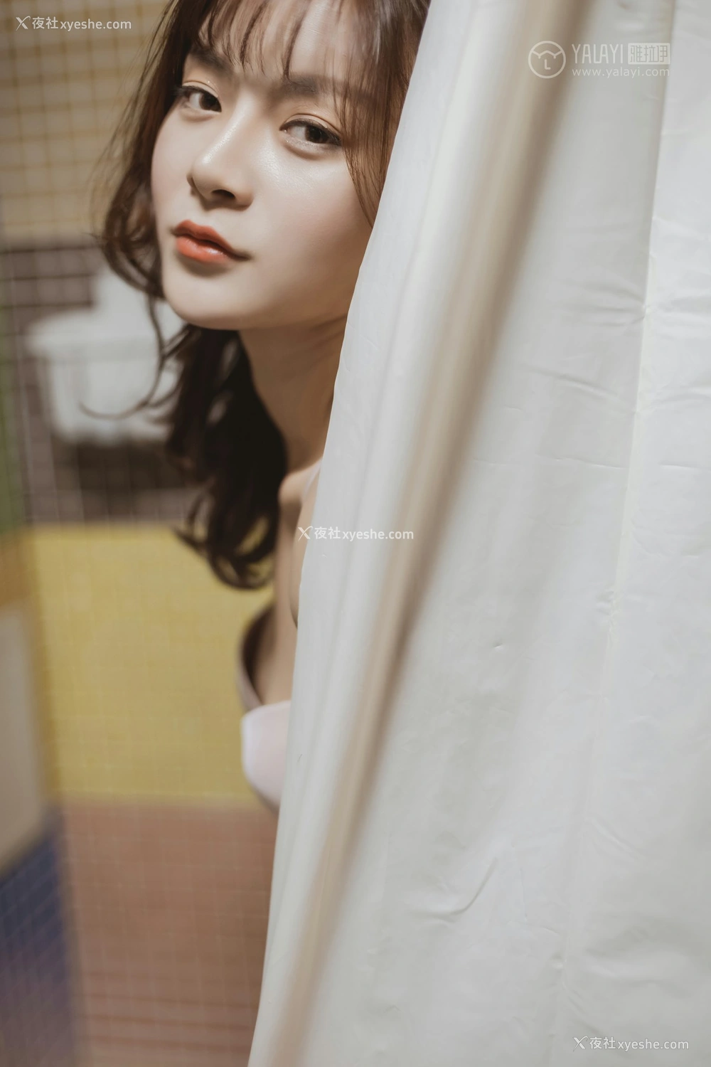 1P - [YALAYI雅拉伊] Y301 芷琳《角落里》
