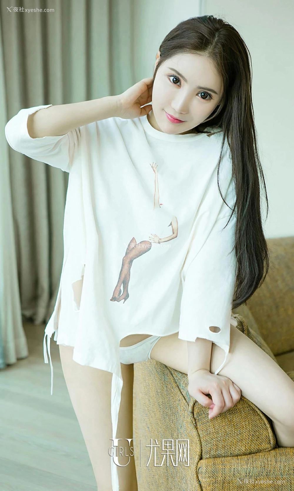 1P - [Ugirls爱尤物] NO.787 鹿兮 过山车