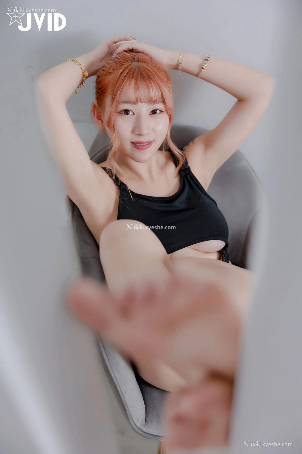 1P - Emma《健身女教练》