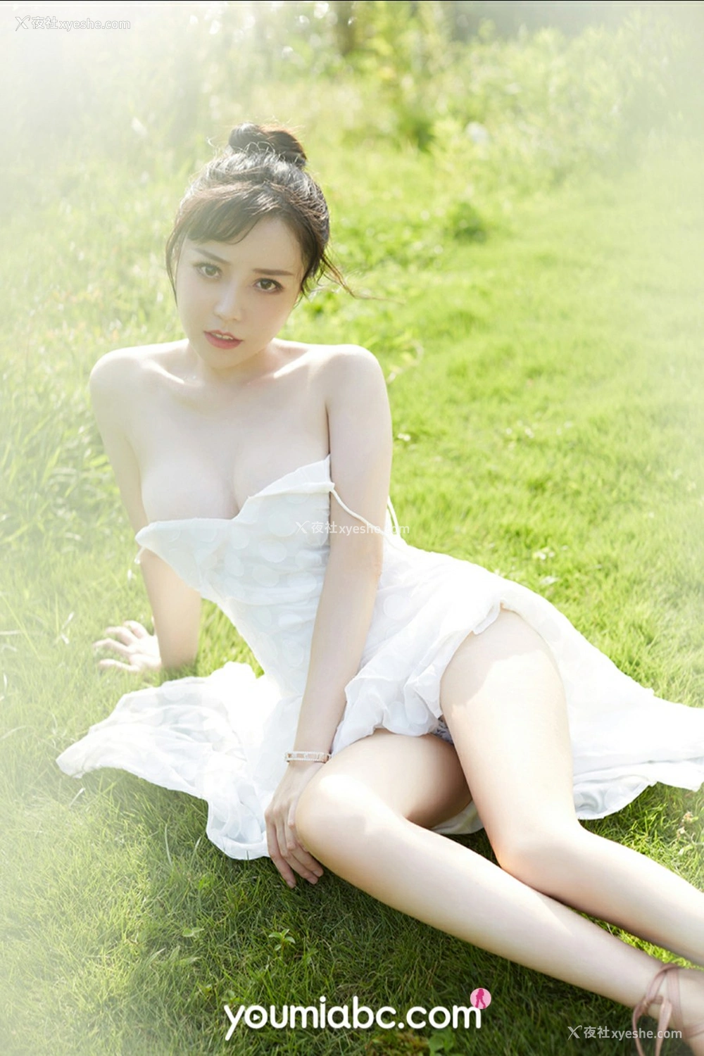 1P - [YouMi尤蜜] 白亦Ada 绿野仙踪