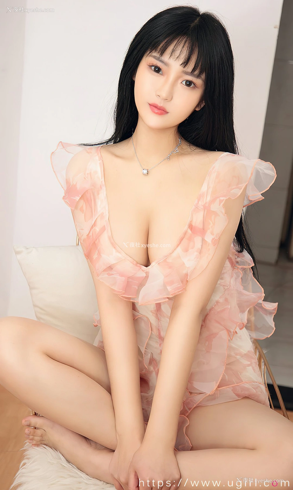 1P - [Ugirls尤果网]爱尤物专辑 No.2488 桃子 新年顺意