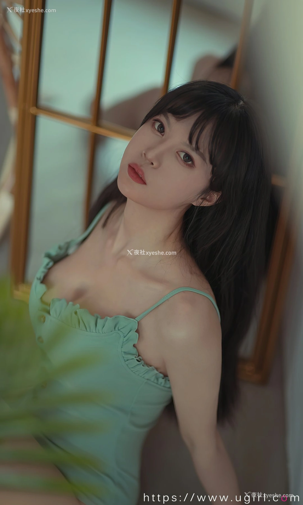 1P - [Ugirls尤果网]爱尤物专辑 No.2395 桃香子 似水年华