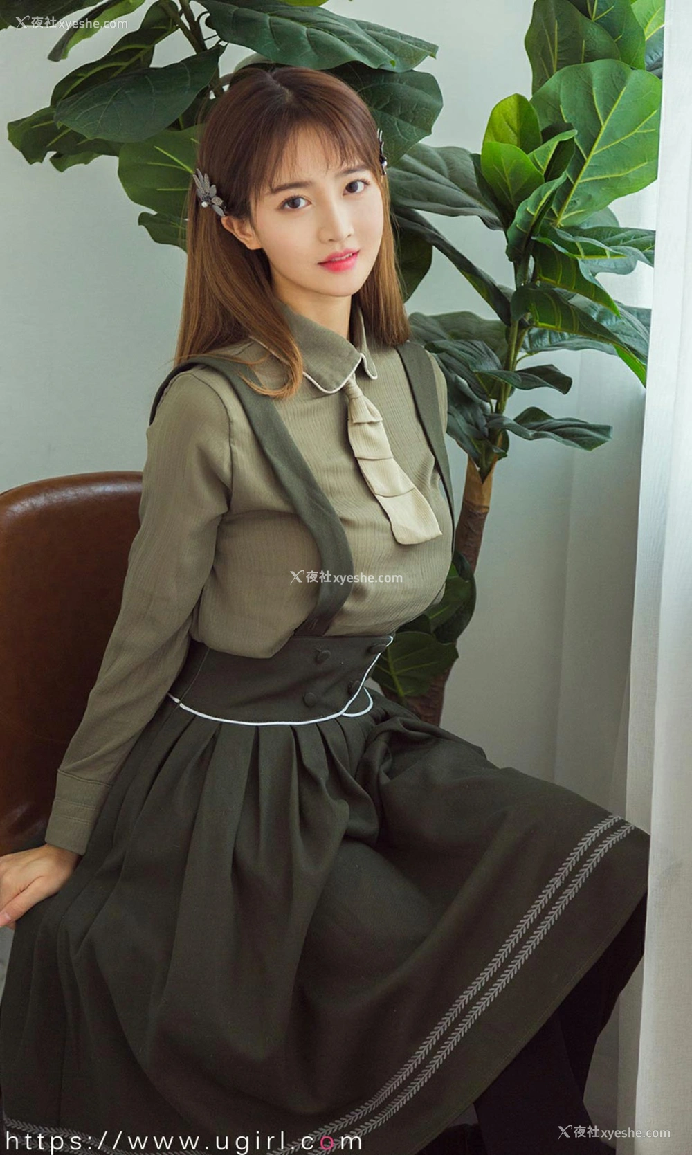 1P - [Ugirls尤果网]爱尤物 No.1657 小汐 十二月的你