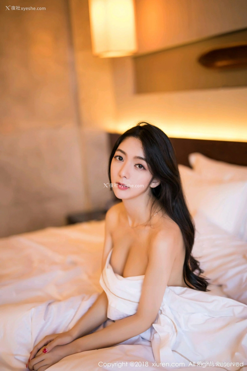 1P - [XiuRen秀人网] No.1292 Angela喜欢猫