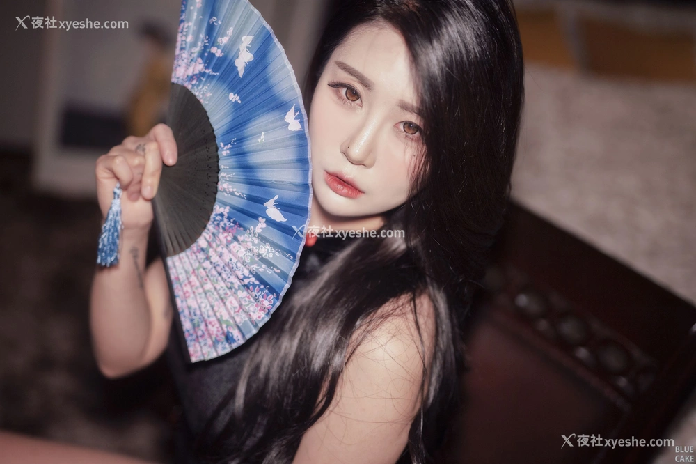 1P - [BLUECAKE] Bomi & Zia – Mandarin