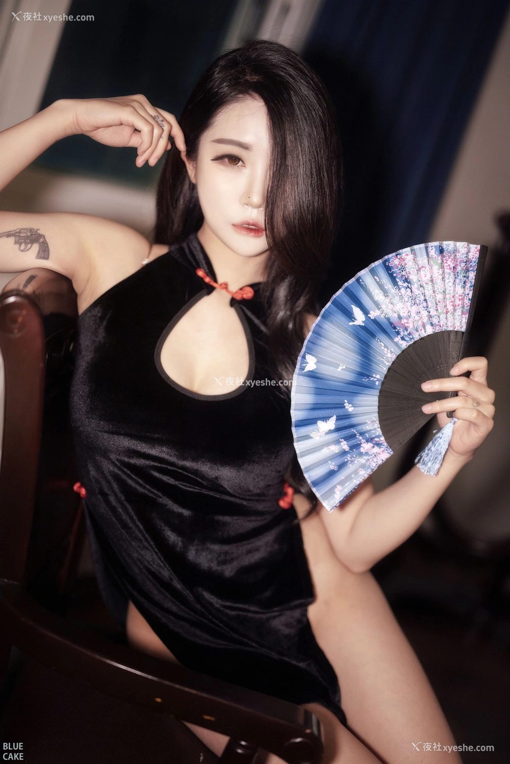 1P - [BLUECAKE] Bomi & Zia – Mandarin