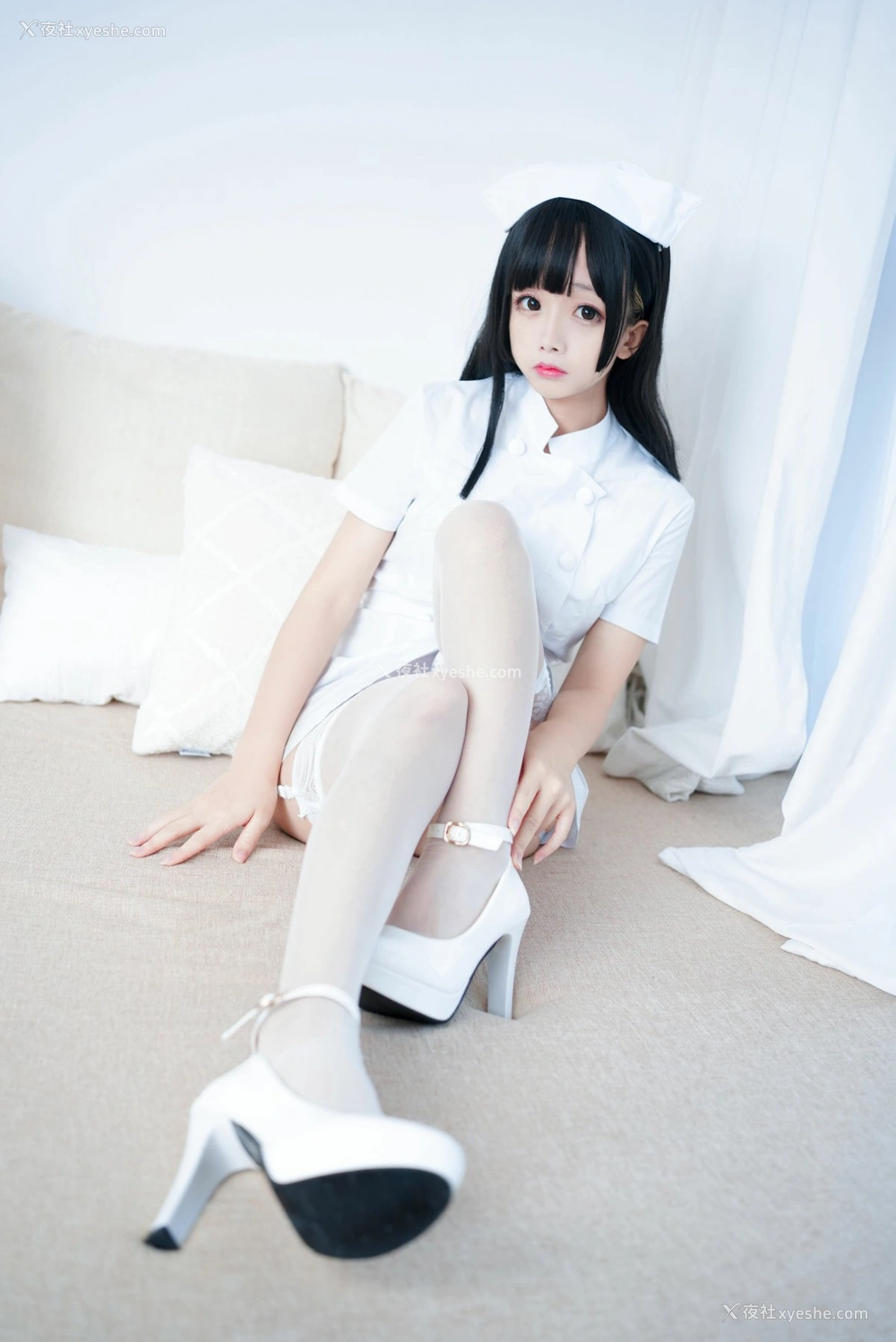 1P - [Cosplay]日奈娇 – 纯白护士