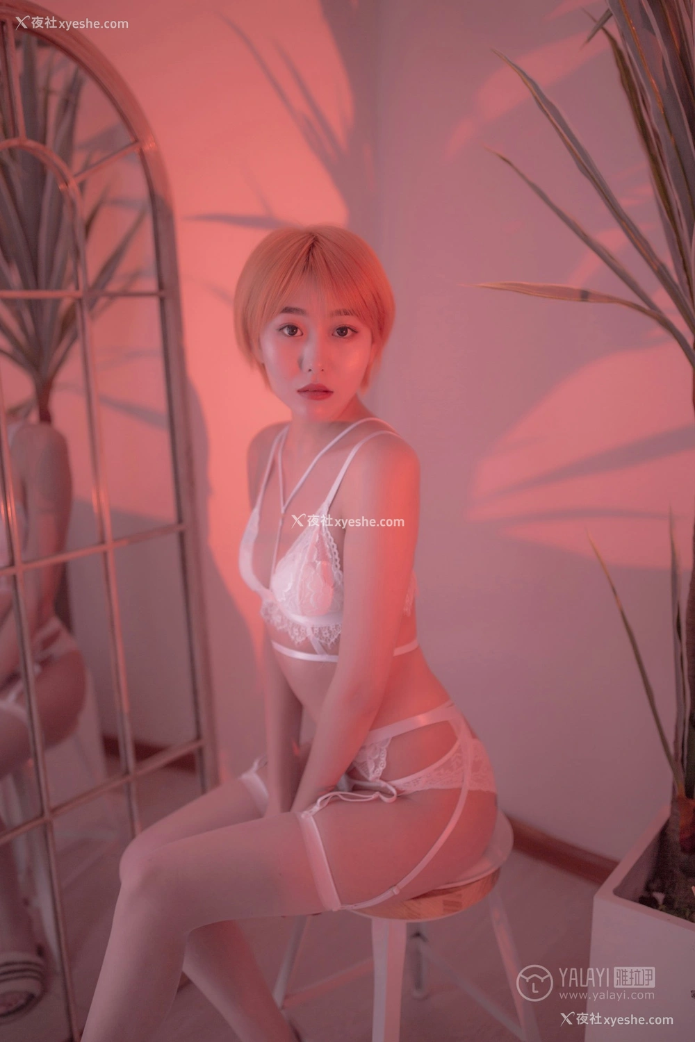 1P - [YALAYI雅拉伊] Y162 静静《轻奢主义》
