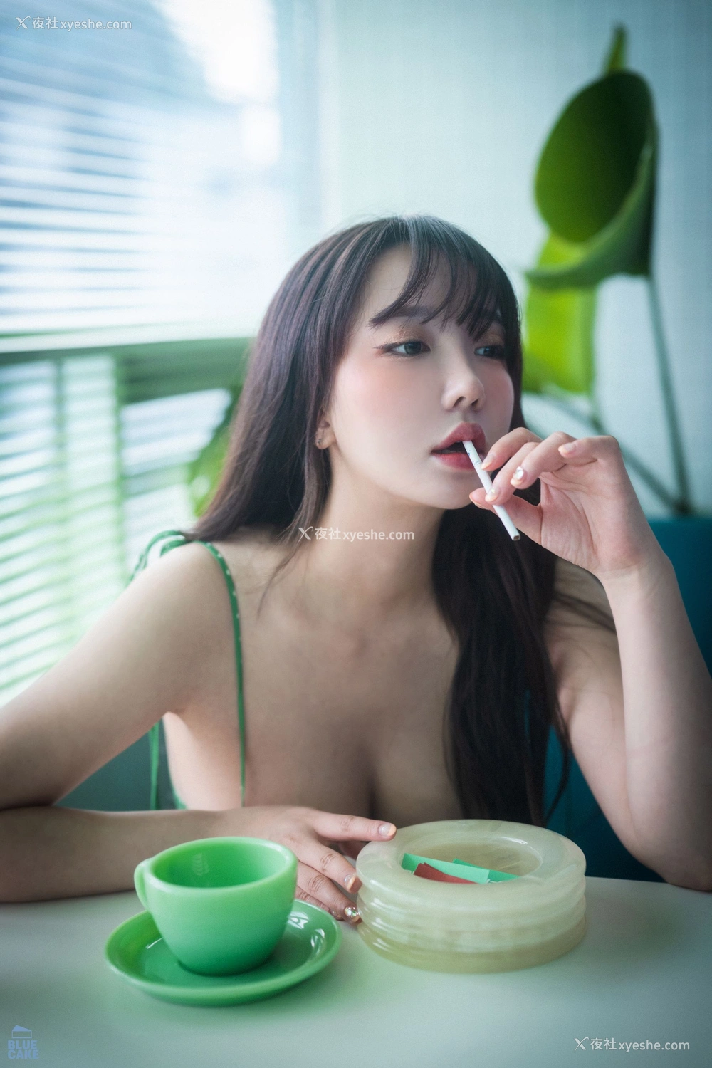 1P - [BLUECAKE] YeEun – Nothing WHITE