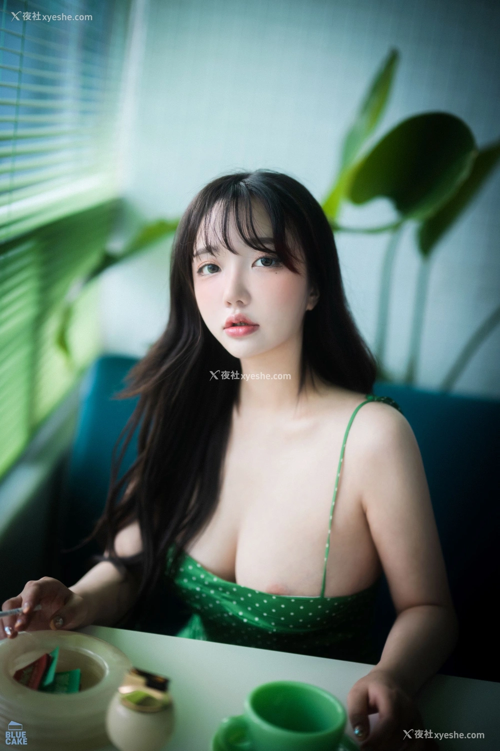 1P - [BLUECAKE] YeEun – Nothing WHITE