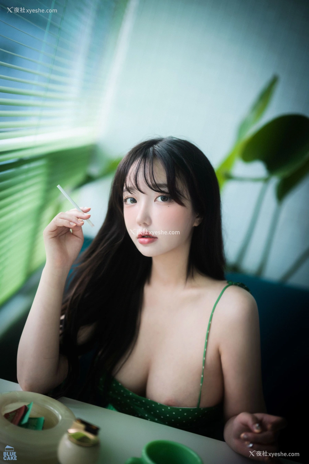 1P - [BLUECAKE] YeEun – Nothing WHITE