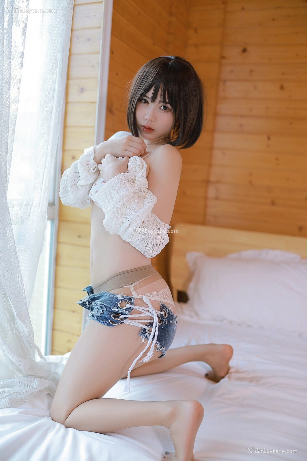 Tina很妖孽呀 – 温柔短发妹妹-17P