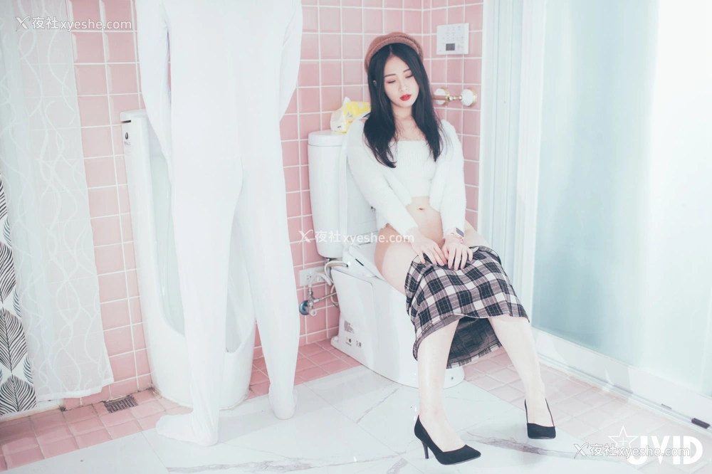 1P - 婕咪《性爱透明人间》