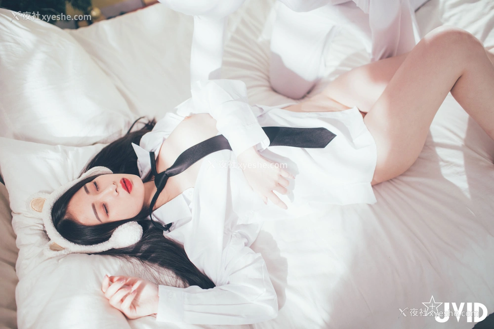 1P - 婕咪《性爱透明人间》