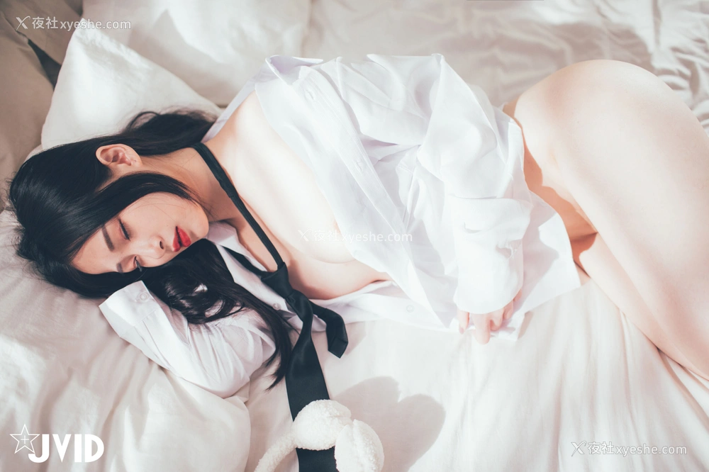 1P - 婕咪《性爱透明人间》