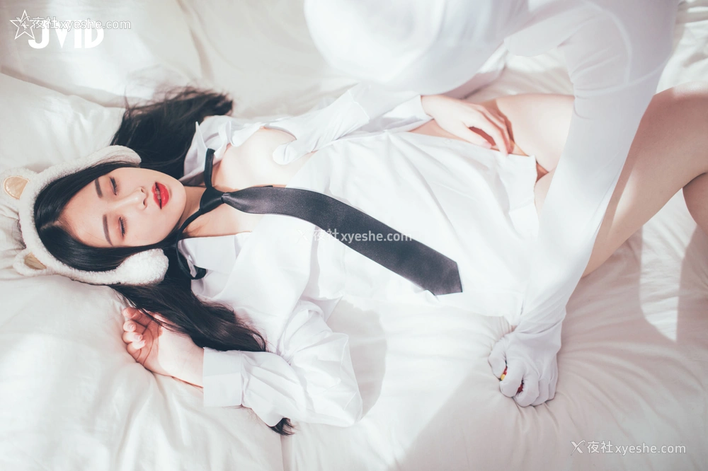 1P - 婕咪《性爱透明人间》