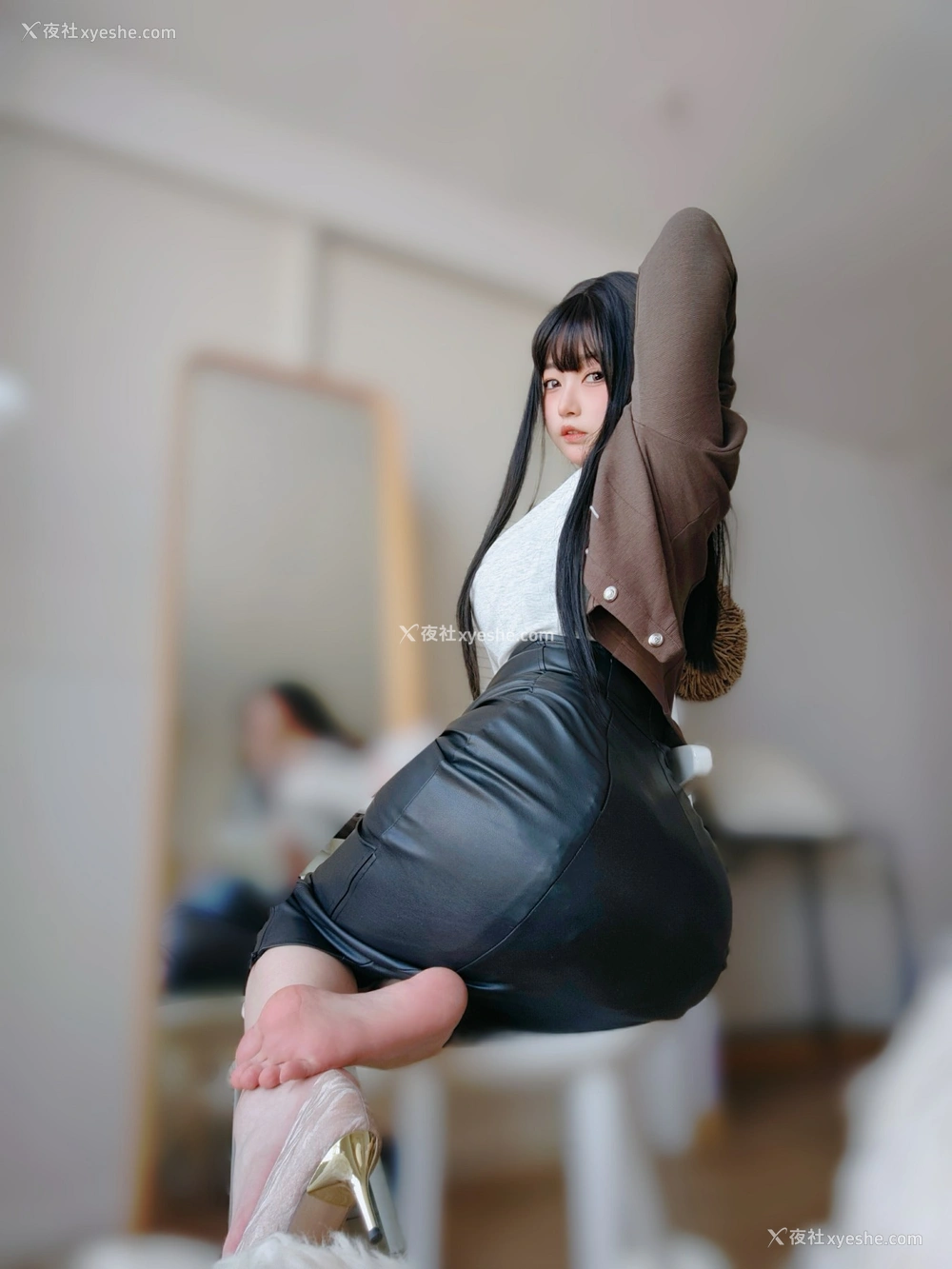 1P - 女主K – 上司的秘密
