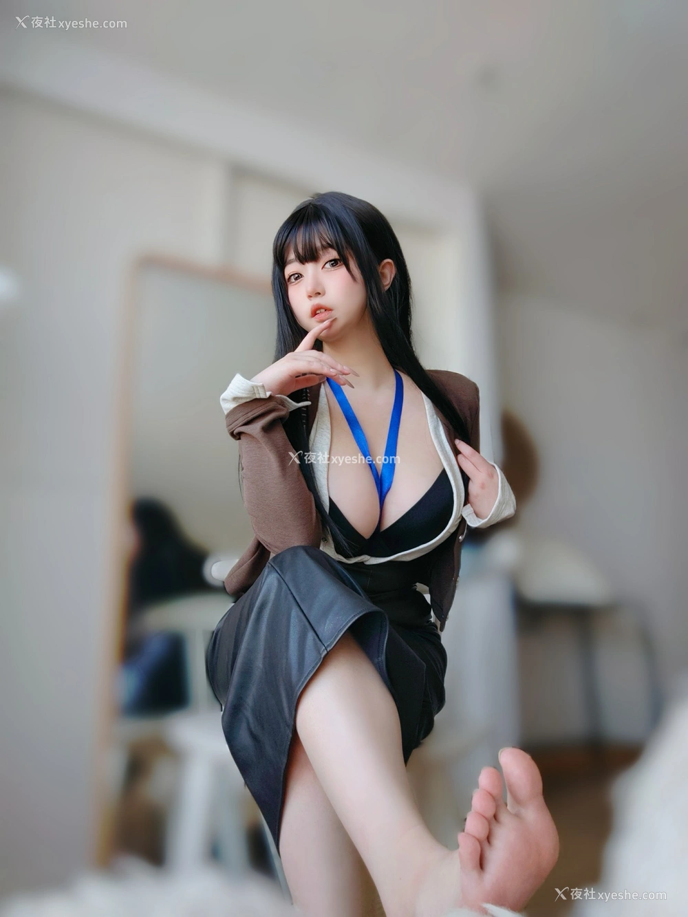 1P - 女主K – 上司的秘密