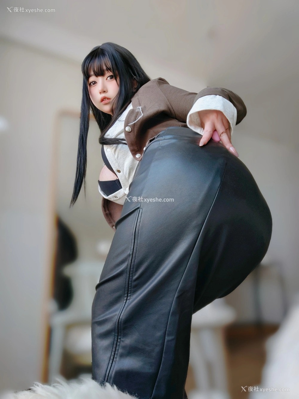 1P - 女主K – 上司的秘密