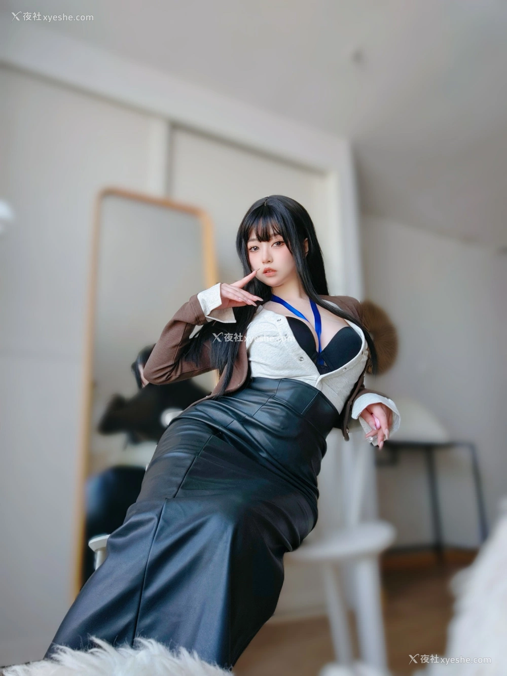 1P - 女主K – 上司的秘密