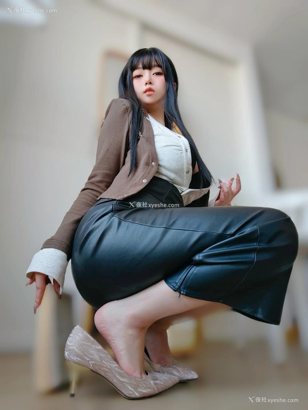 1P - 女主K – 上司的秘密