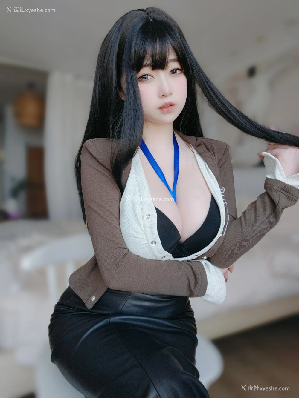 1P - 女主K – 上司的秘密