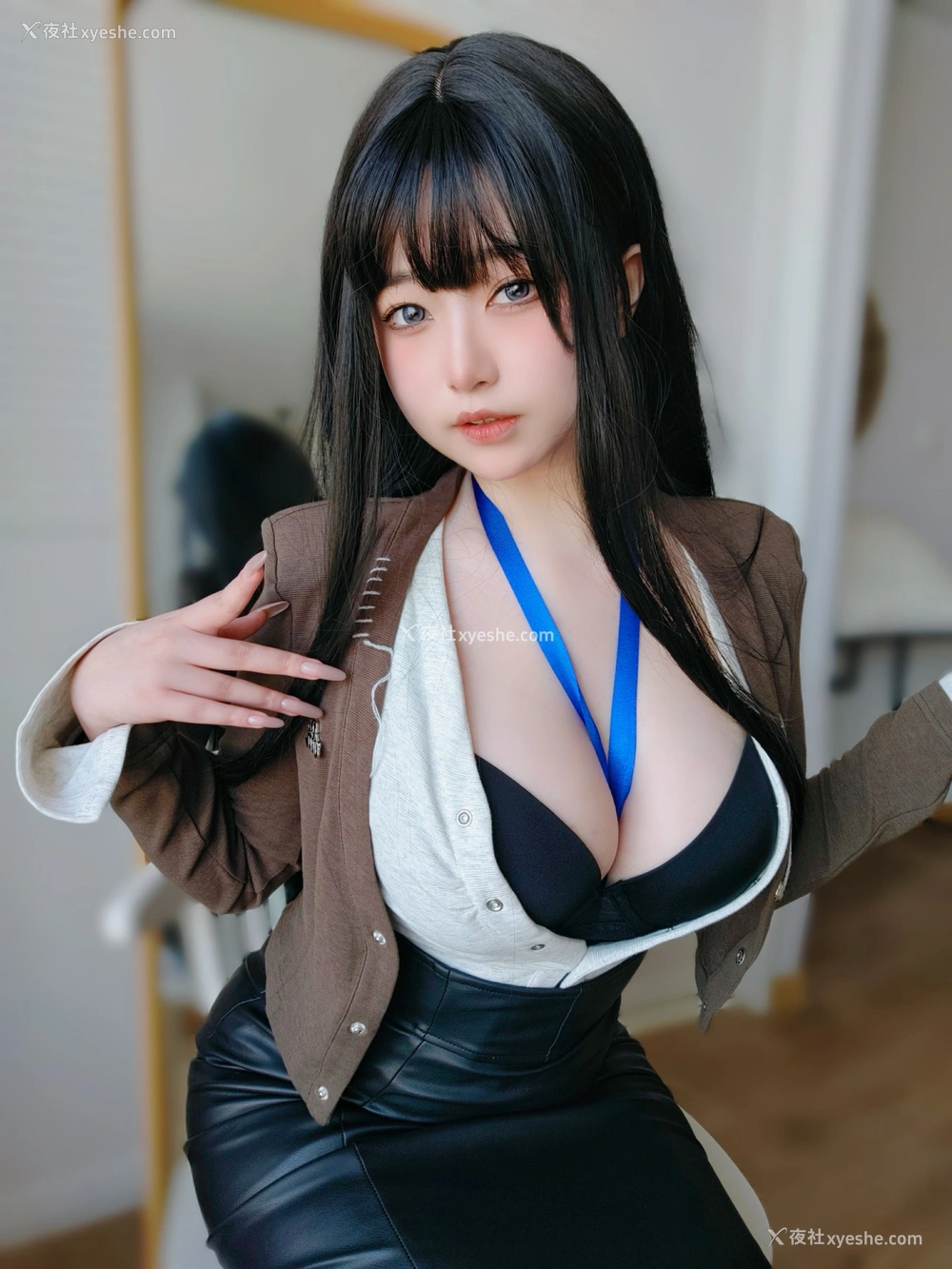 1P - 女主K – 上司的秘密