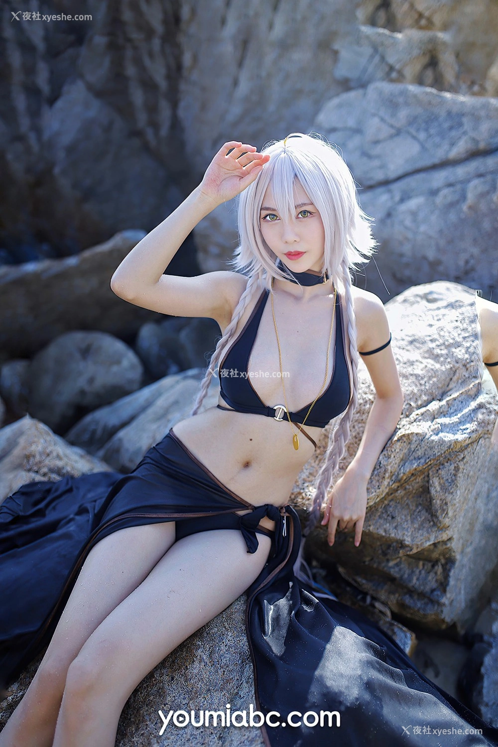 1P - [尤蜜YouMi] 抖娘利世 FGO~泳装黑贞德