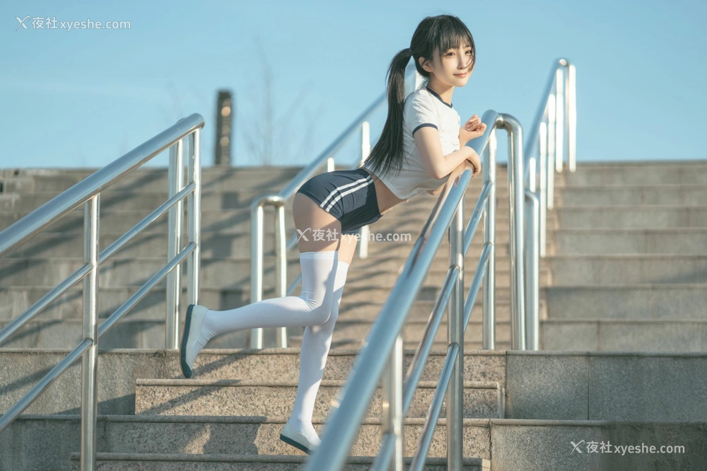 1P - 桜井宁宁 – 体操服