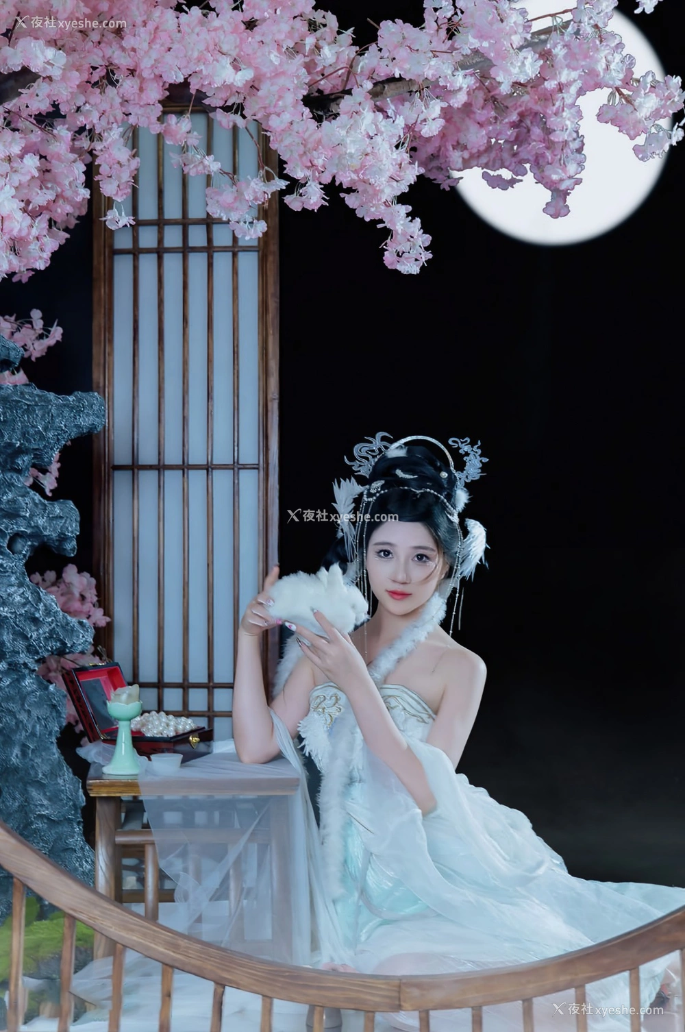 1P - 年年 – 嫦娥仙子