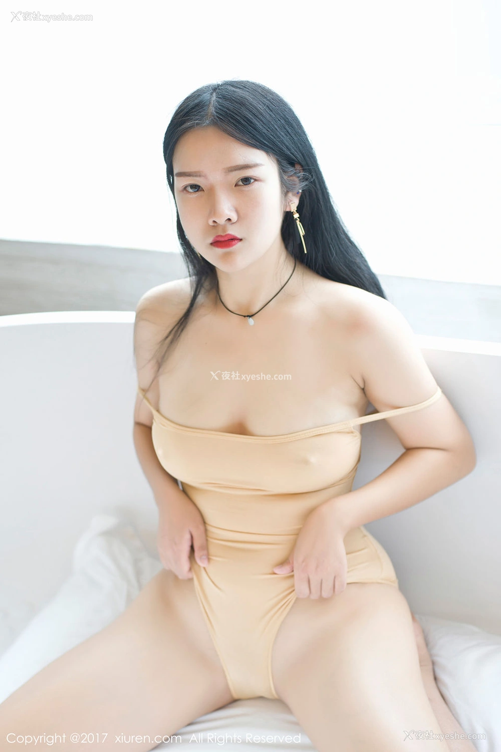 1P - [秀人网]美媛馆No.864 凌希儿