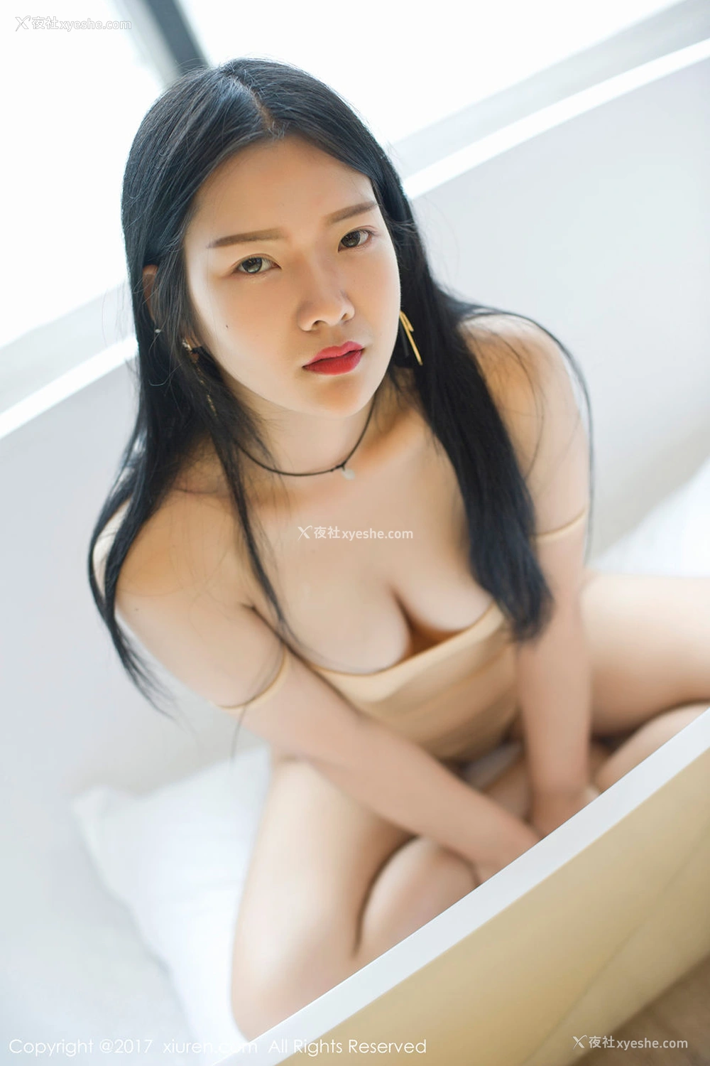 1P - [秀人网]美媛馆No.864 凌希儿