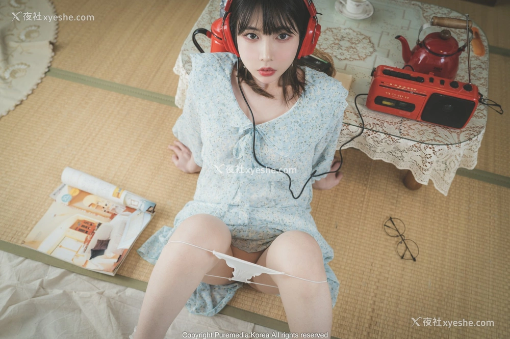 1P - [PURE MEDIA] VOL.178 Uhye – Spring memories