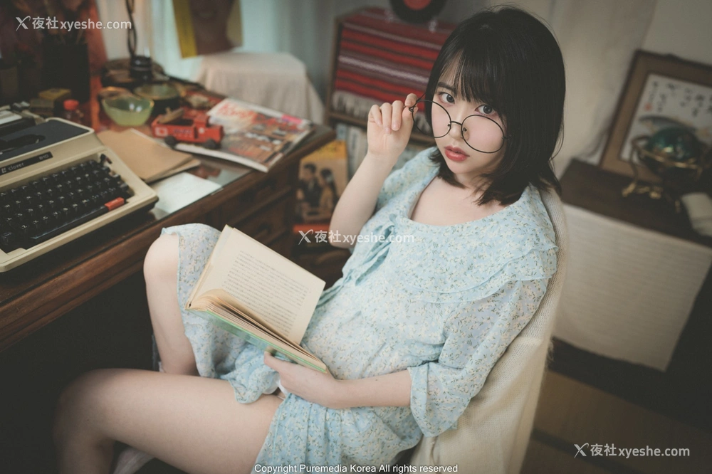 1P - [PURE MEDIA] VOL.178 Uhye – Spring memories