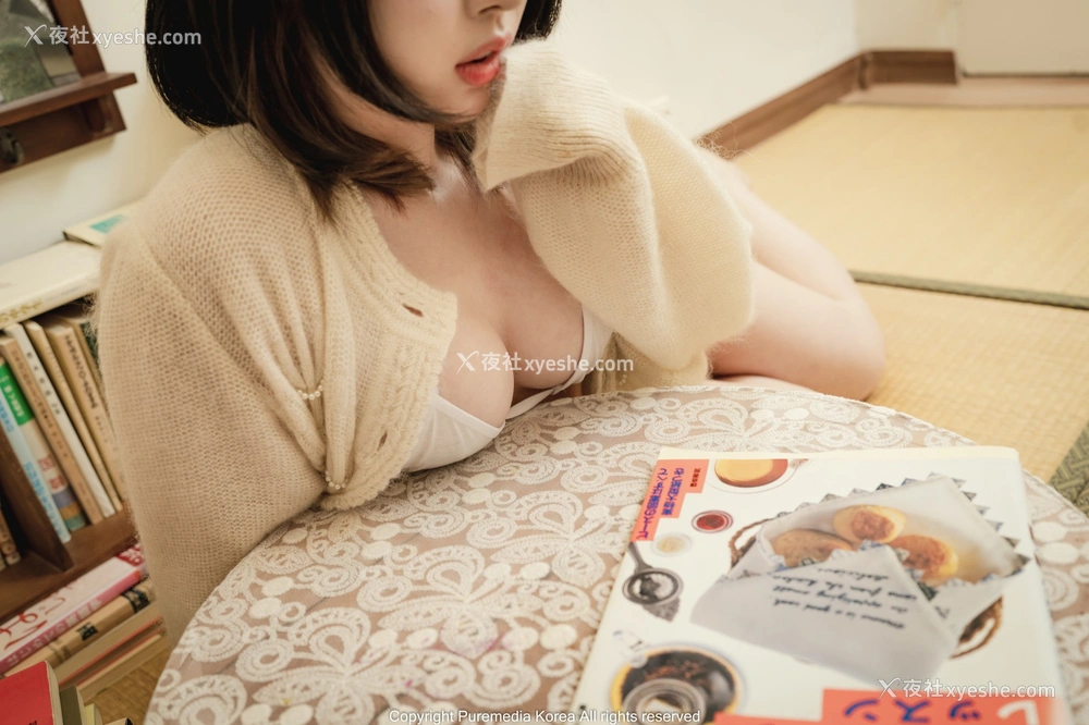 1P - [PURE MEDIA] VOL.178 Uhye – Spring memories