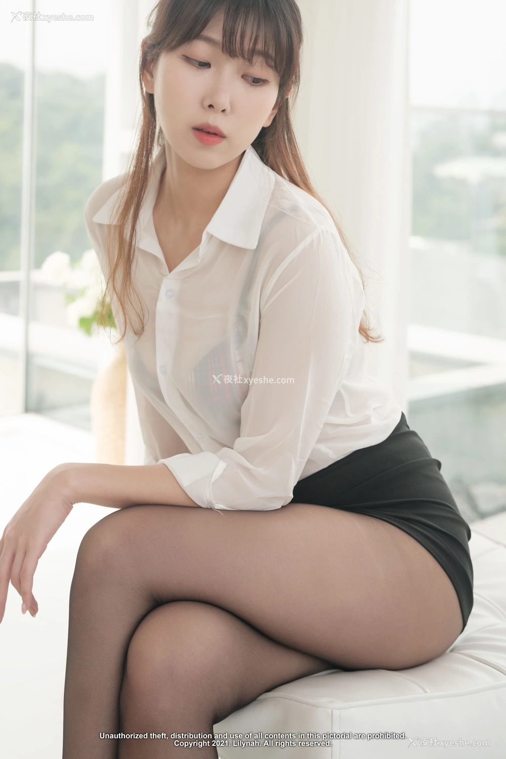 1P - [Lilynah] Shaany – Vol.3 Looked In Office