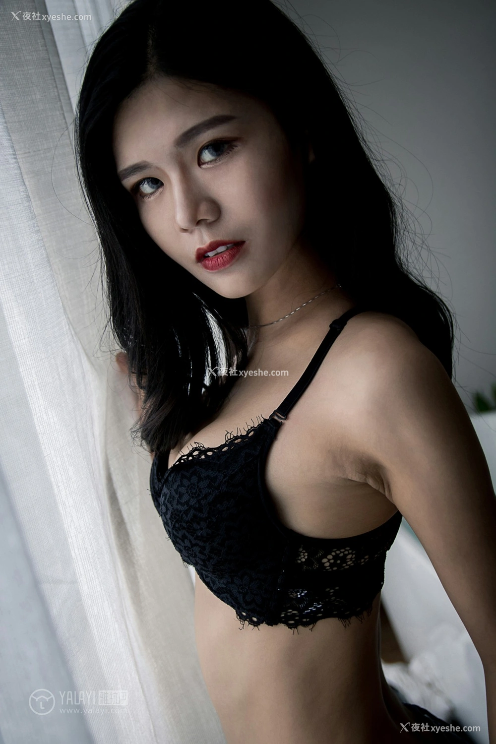 1P - [YALAYI雅拉伊] No.095 窥视 小灰