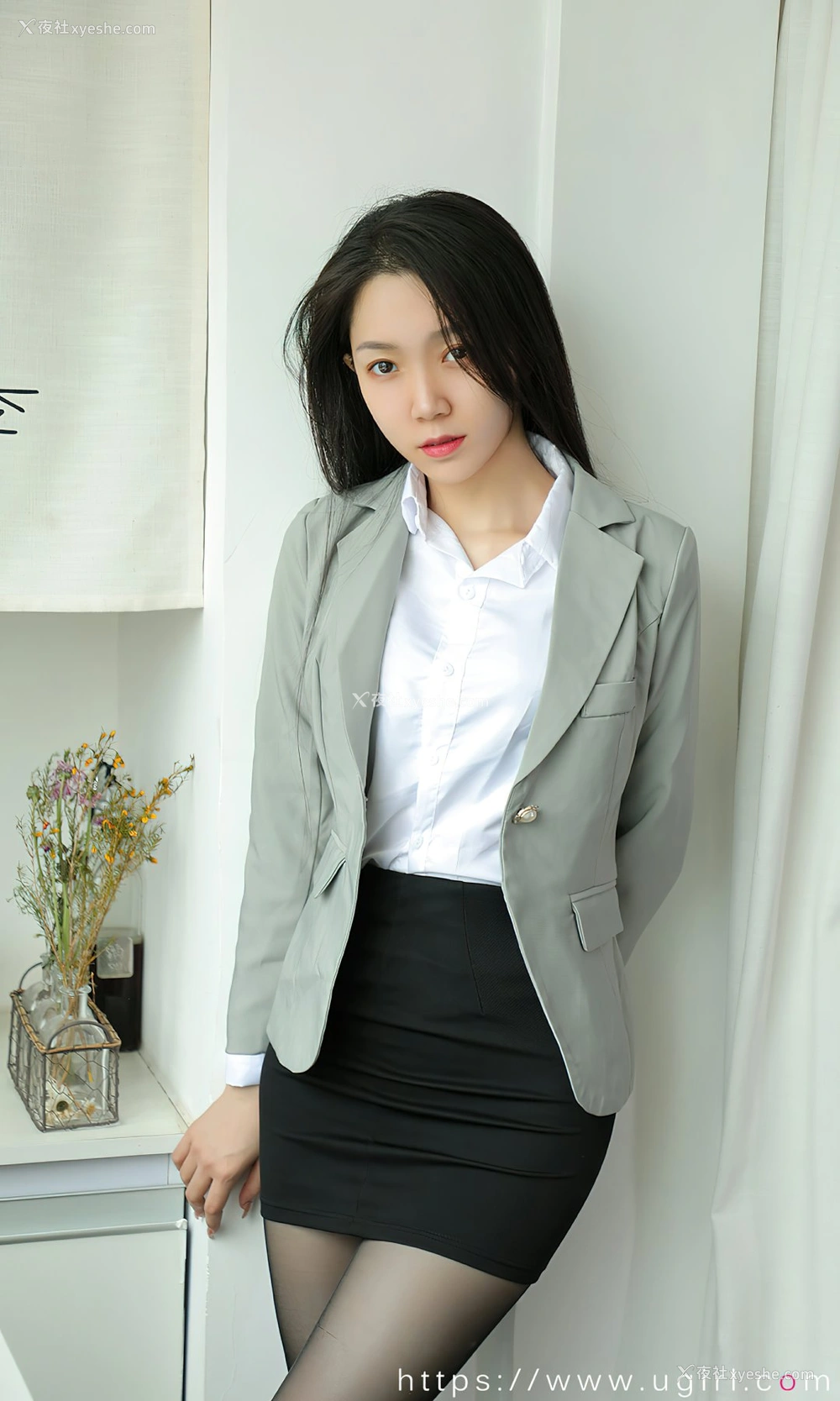 1P - [Ugirls尤果网]爱尤物专辑 No.2453 醒了的梦 尤果合辑