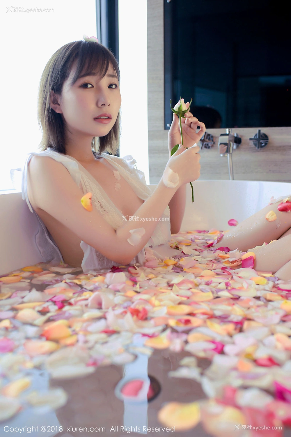 1P - [XIUREN秀人网] No.981 枝恩