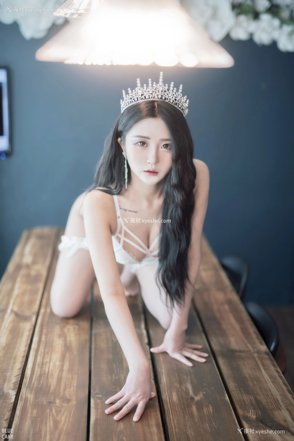 1P - [BLUECAKE] Bomi – Happy Bomiday