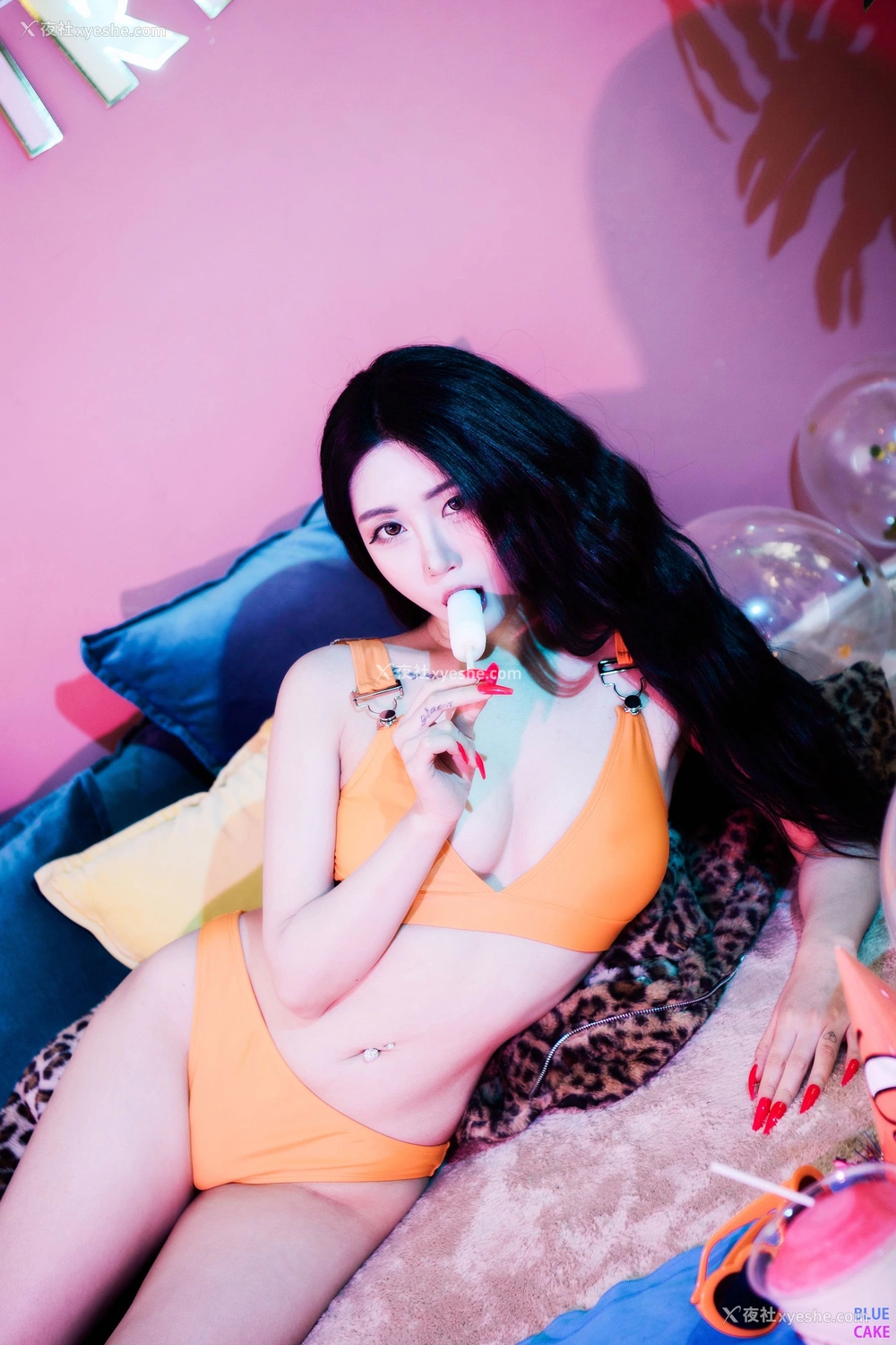 1P - [BLUECAKE] Bomi – Happy Bomiday